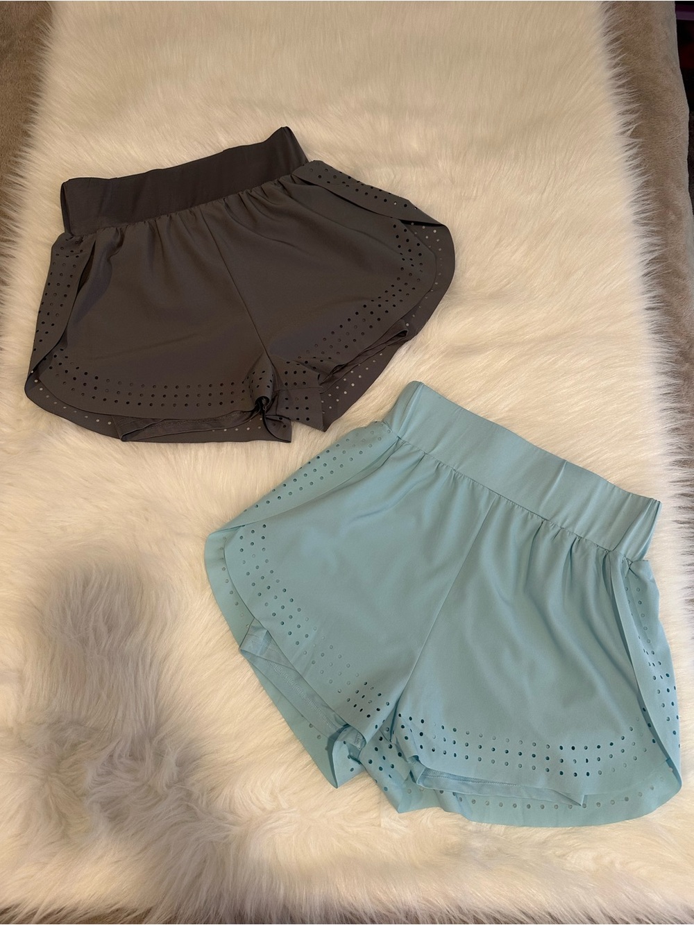Boohoo Laser-Cut Athletic Shorts in Charcoal and Light Blue Sz US 4